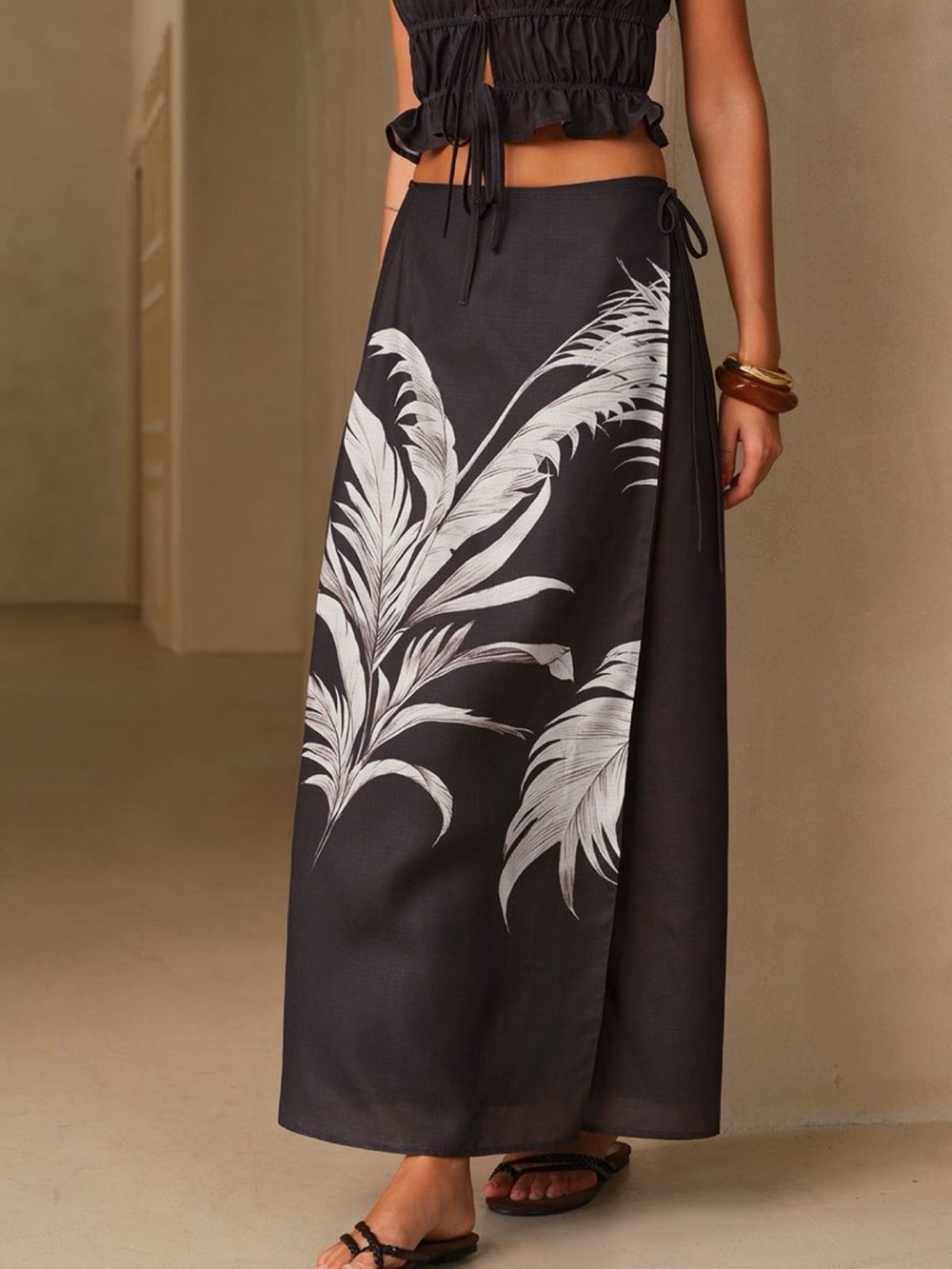 Commense Black Maxi Skirt with White Tropical Leaf Print - Picture 4 of 5